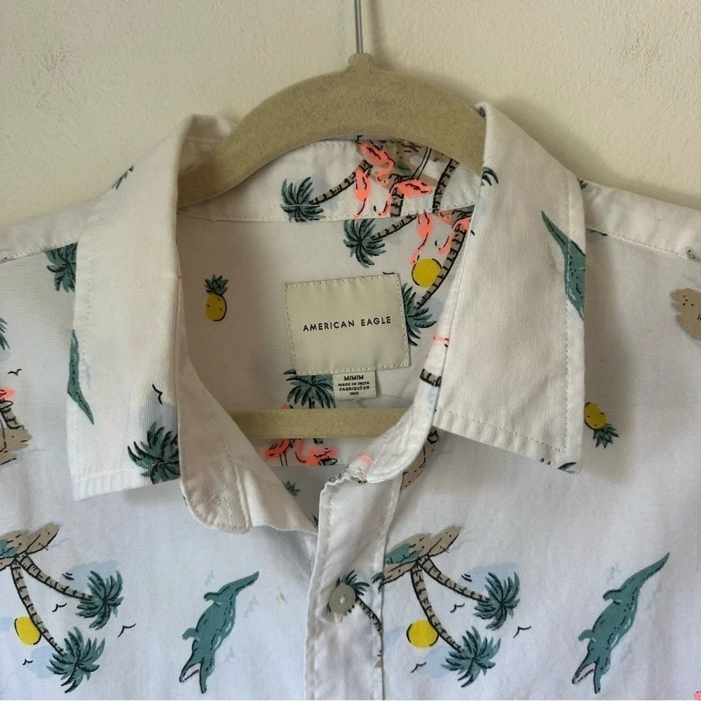 American Eagle Tropical Beach Flamingo Print White Short Sleeve Button Down M - Picture 5 of 7